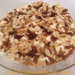 mango pudding with flaked almonds