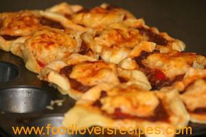 cottage pie in pastry cups