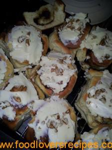 cinnabon rolls with white chocolate