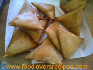 MAKLIKSTE SAMOOSAS OOIT