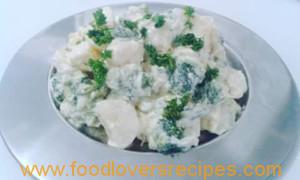 DENZY’S POTATOES AND BROCOLLI SALAD