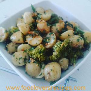 Denzys Rosemary & Garlic Baby Potatoes with broccoli