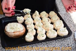 GARLIC PARM STUFFED MUSHROOMS