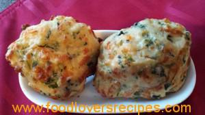 2015-06-02-cheddarandspinachbiscuits