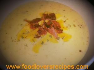 2015-08-14-creamycheesybaconpotatosoup